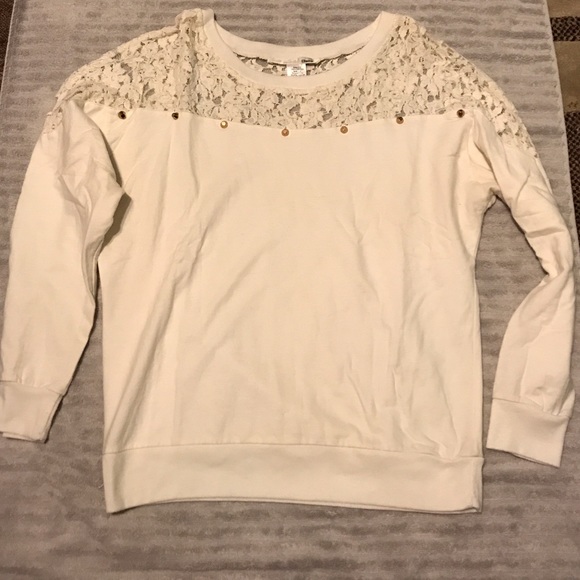 White Shirt with Lace accenting & gold studs - Picture 1 of 2