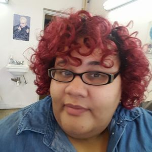 Meet your Posher, Debra