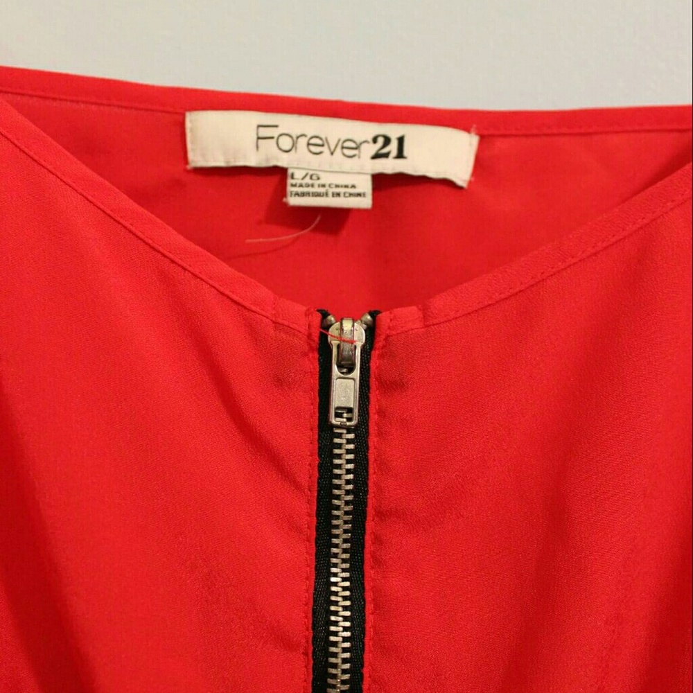 Red romper - Picture 2 of 3
