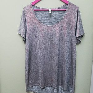 Large Elegance Collection Lularoe Classic Tee