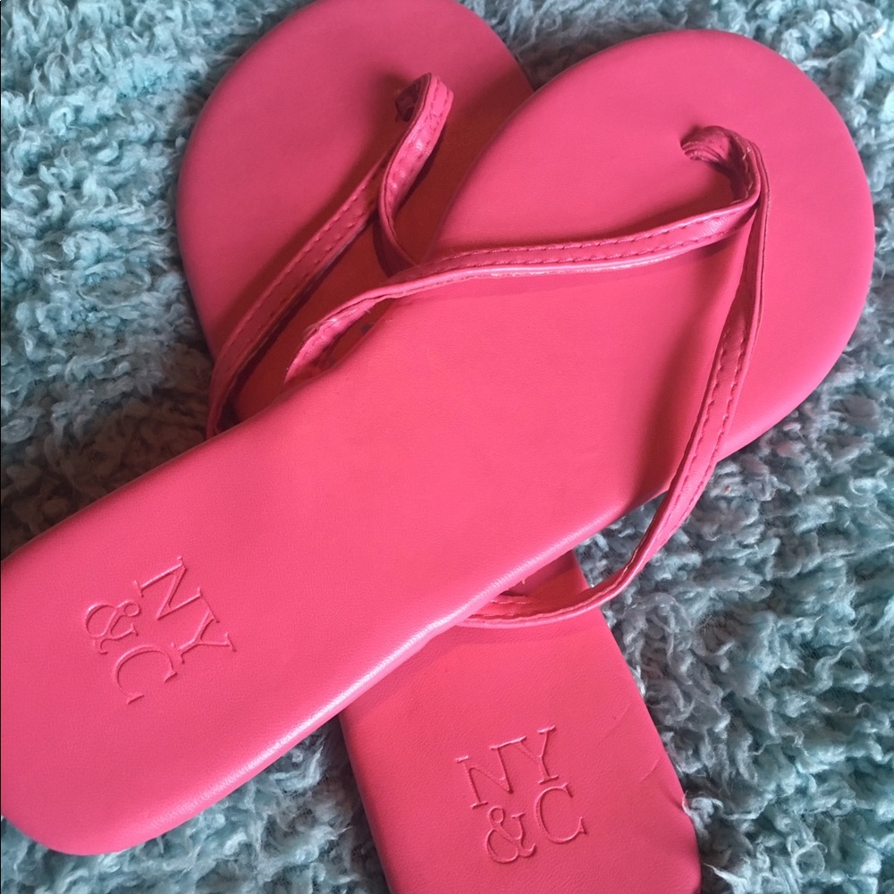 NEW PINK NY&C Sandals