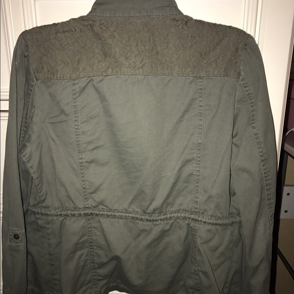Jacket - Picture 3 of 5