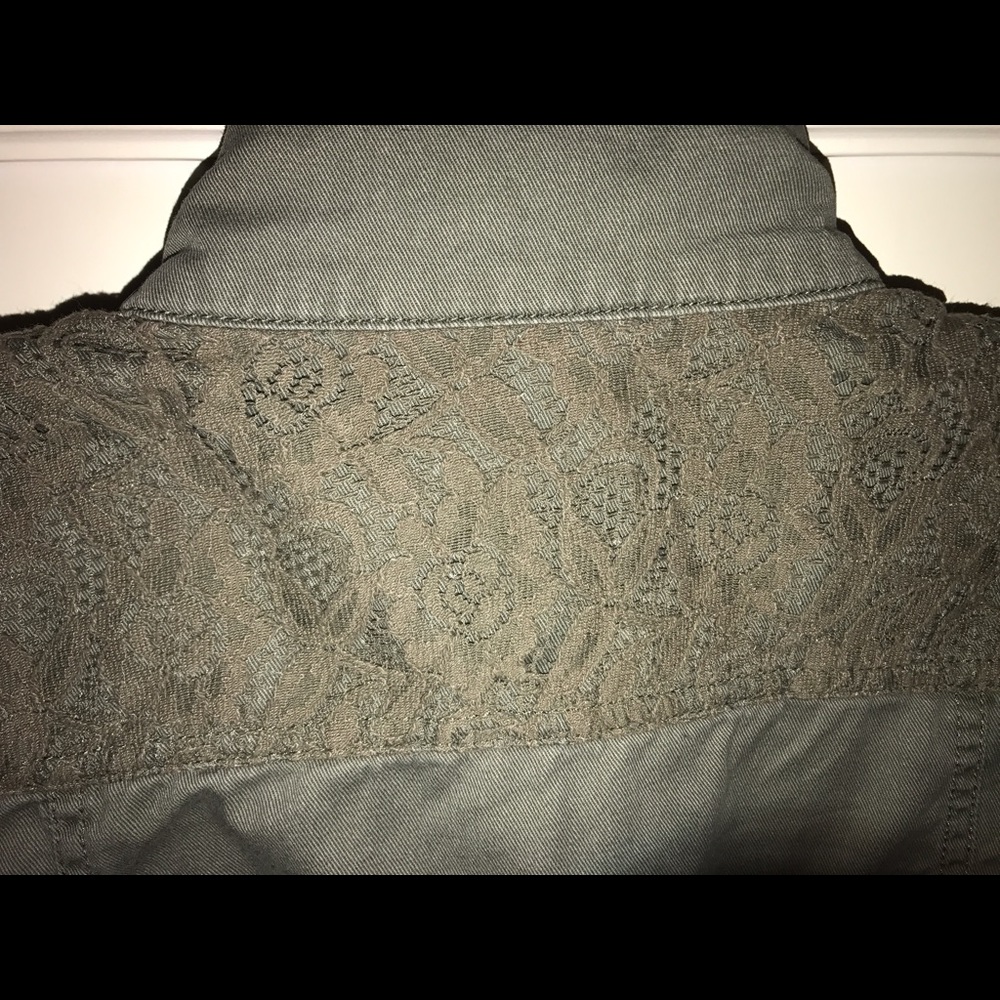Jacket - Picture 4 of 5