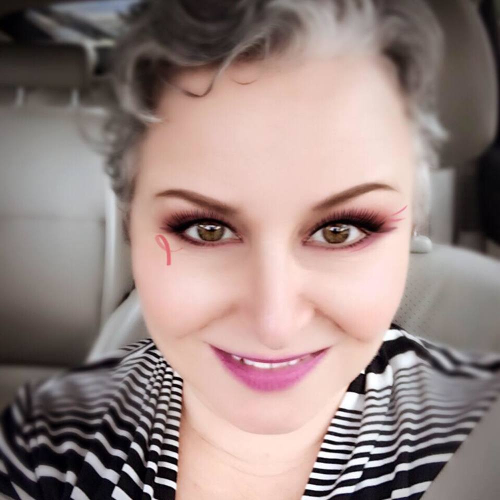 Meet your Posher, Lorina