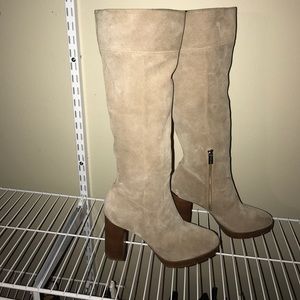 GORGEOUS Tan Suede Michael Kors Heeled Boots