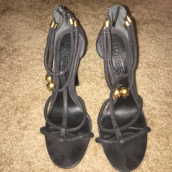 Alexander McQueen T-strap sandals - Picture 4 of 6