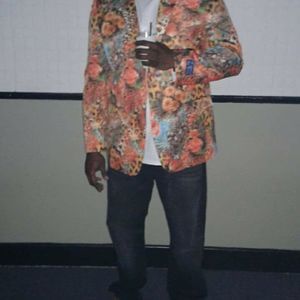 Meet your Posher, Fredrick