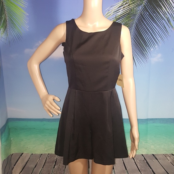 INA Chic Classy Black Romper Open Back Sz Small - Picture 1 of 3