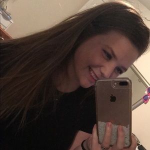 Meet your Posher, Jordyn