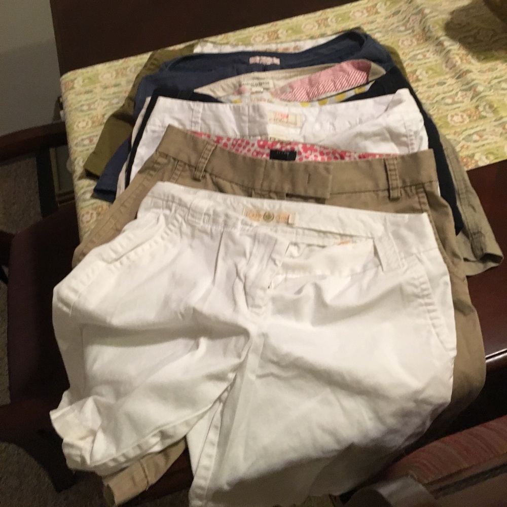 Women's Shorts. Excellent condition. Size 6