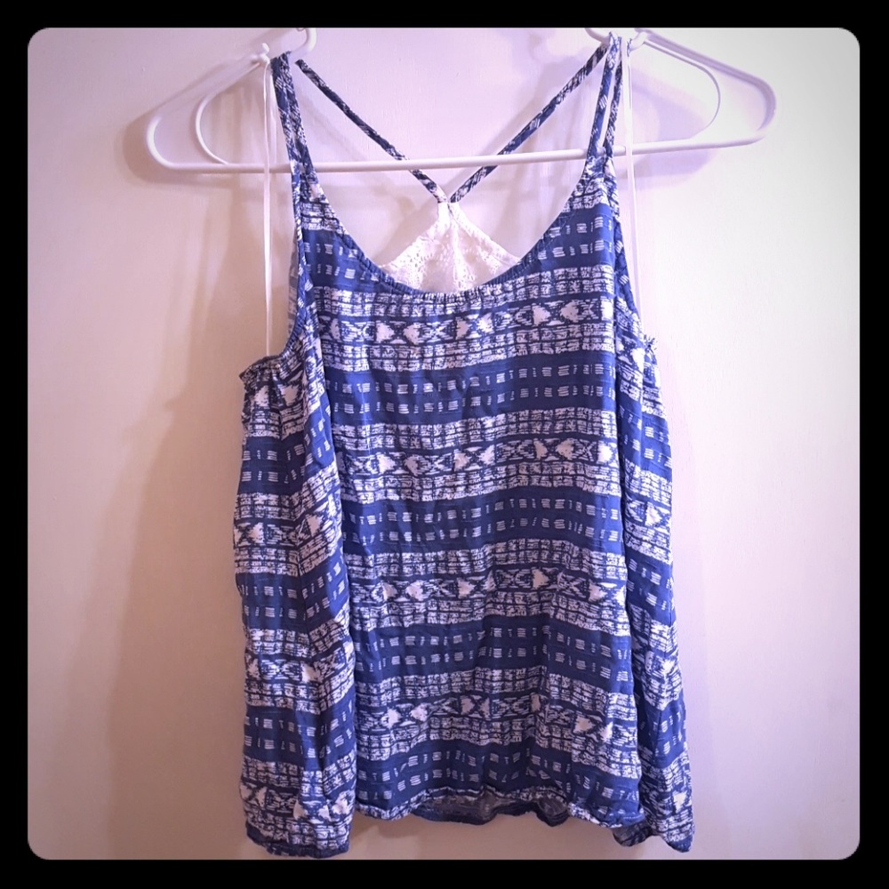 Medium Pettit Crop Top(?)