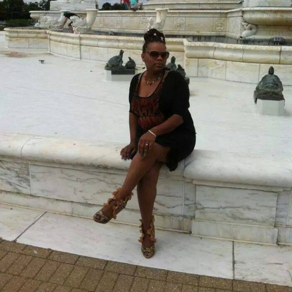 Meet your Posher, Rochelle