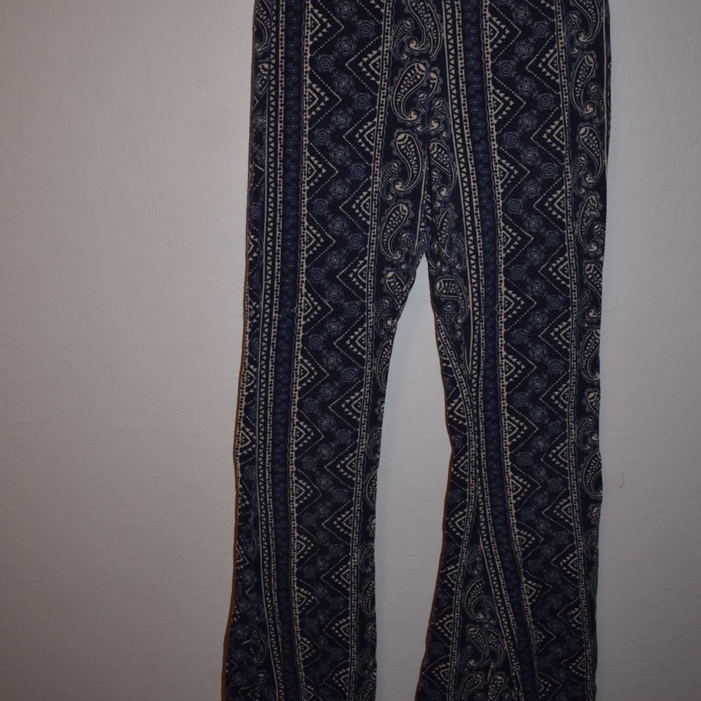 blue patterned flowy pants