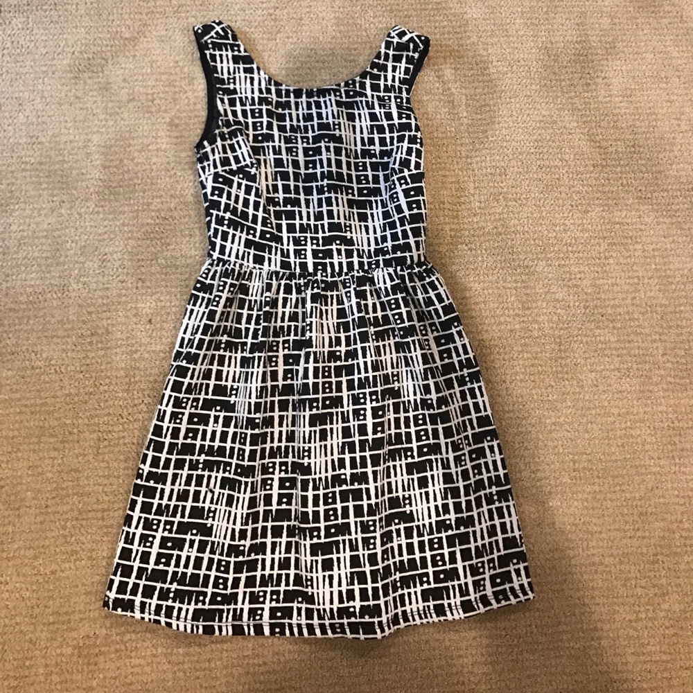 Black and white dress. PRICE DROP!!😀