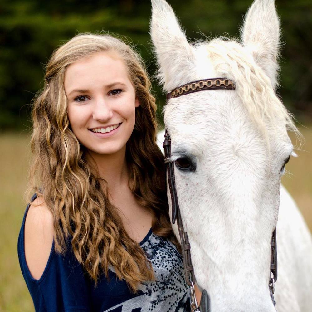 Meet your Posher, Abby