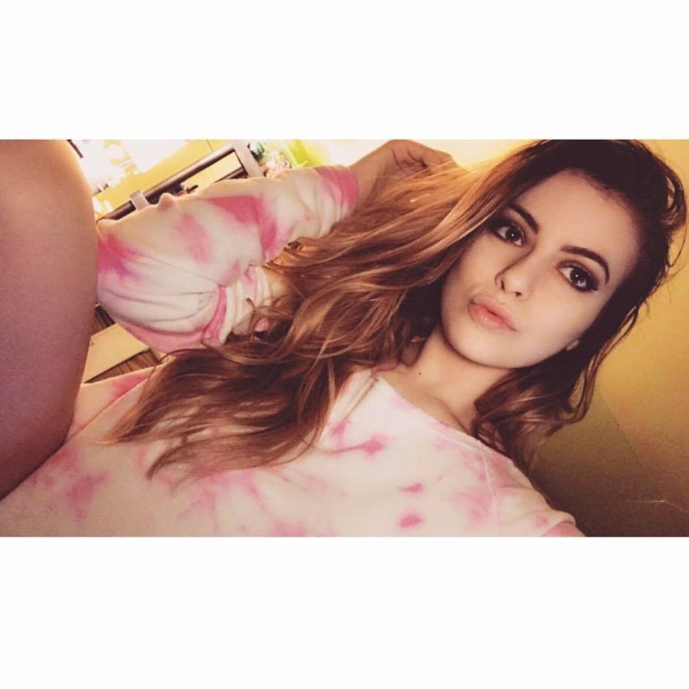 Meet your Posher, Teale