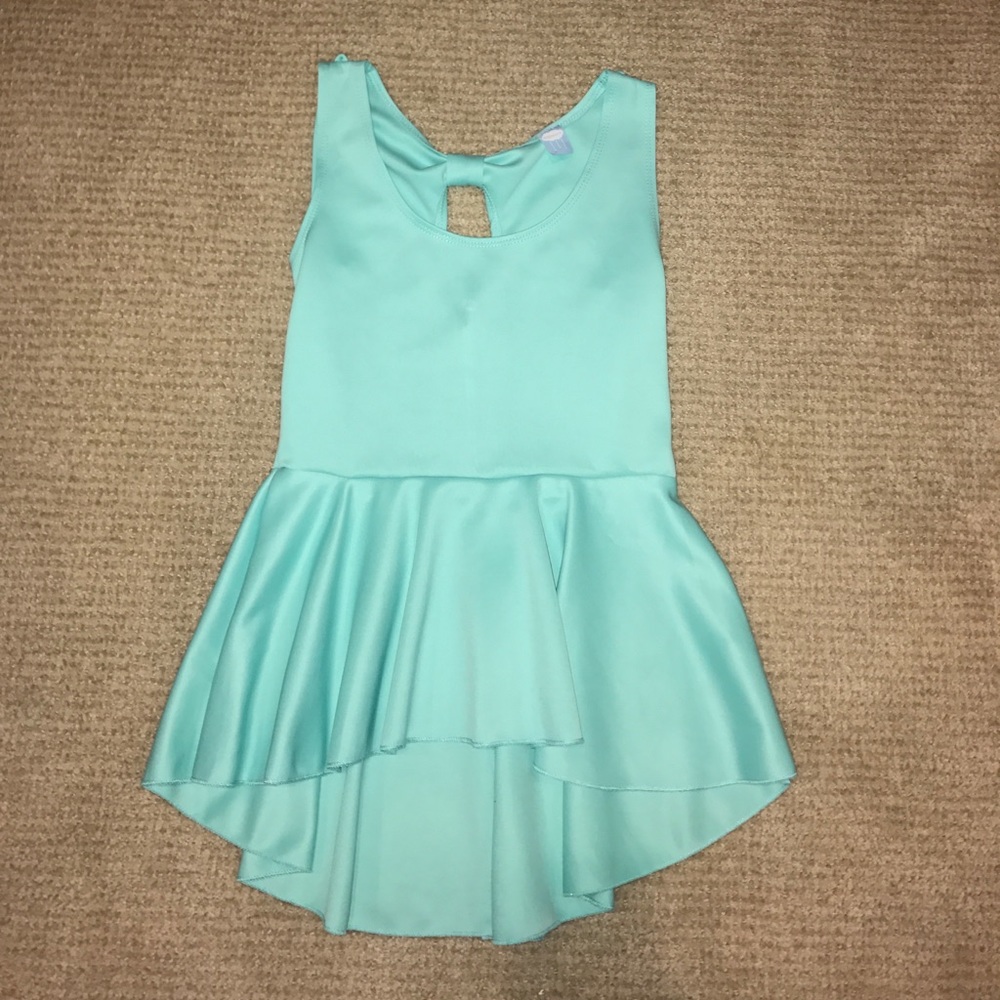 mint peplum tank