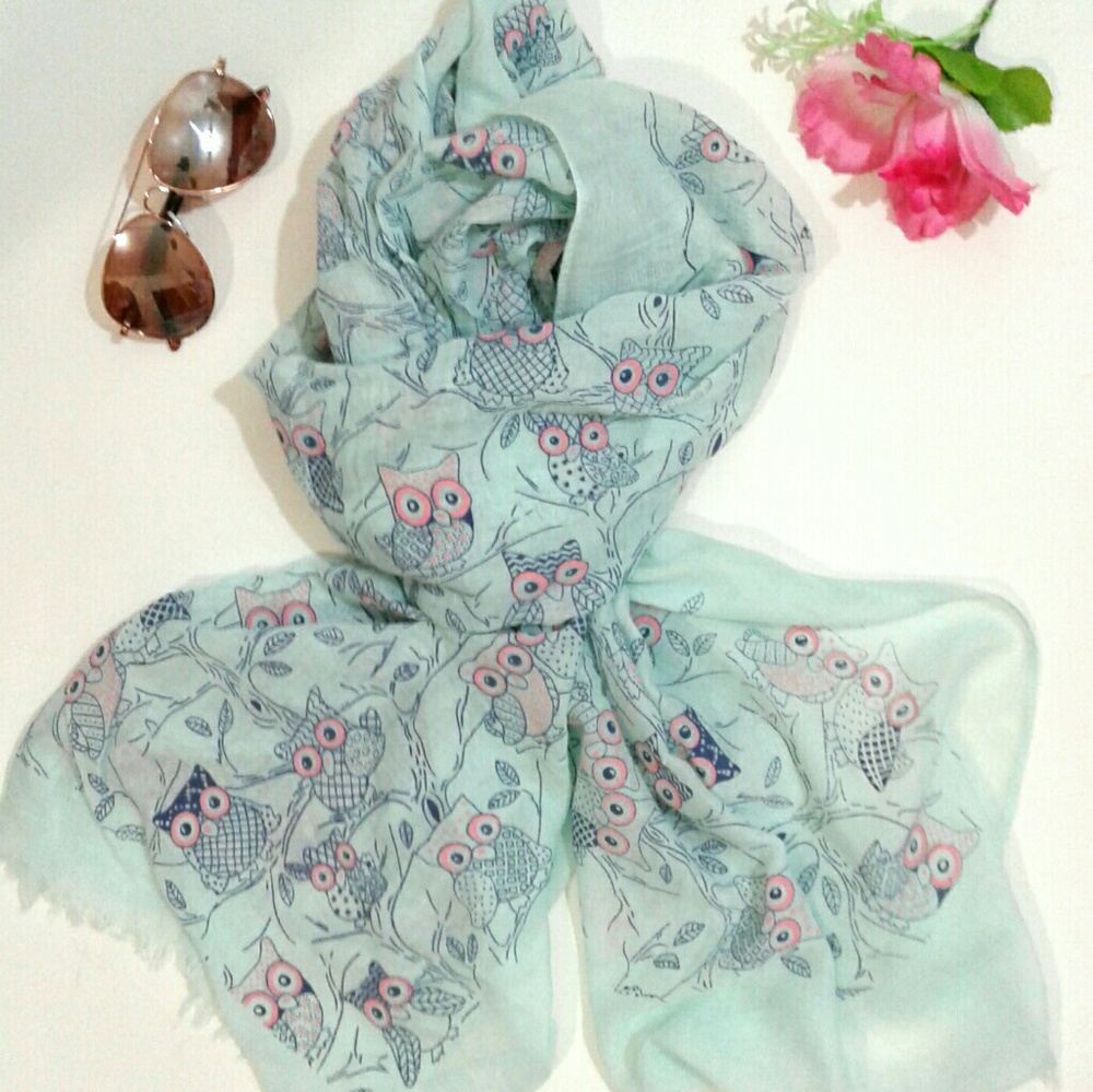 ❤ Owl In Love Scarf