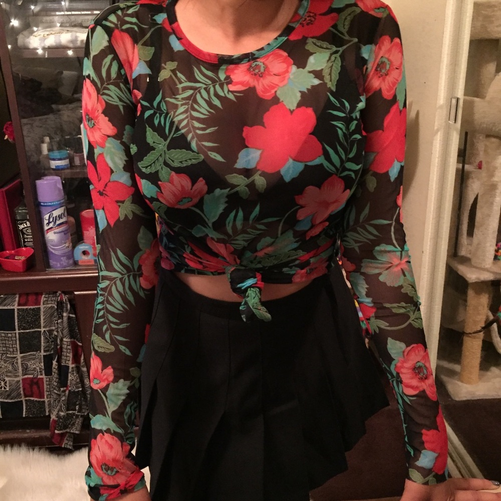 Mesh top - Picture 2 of 2