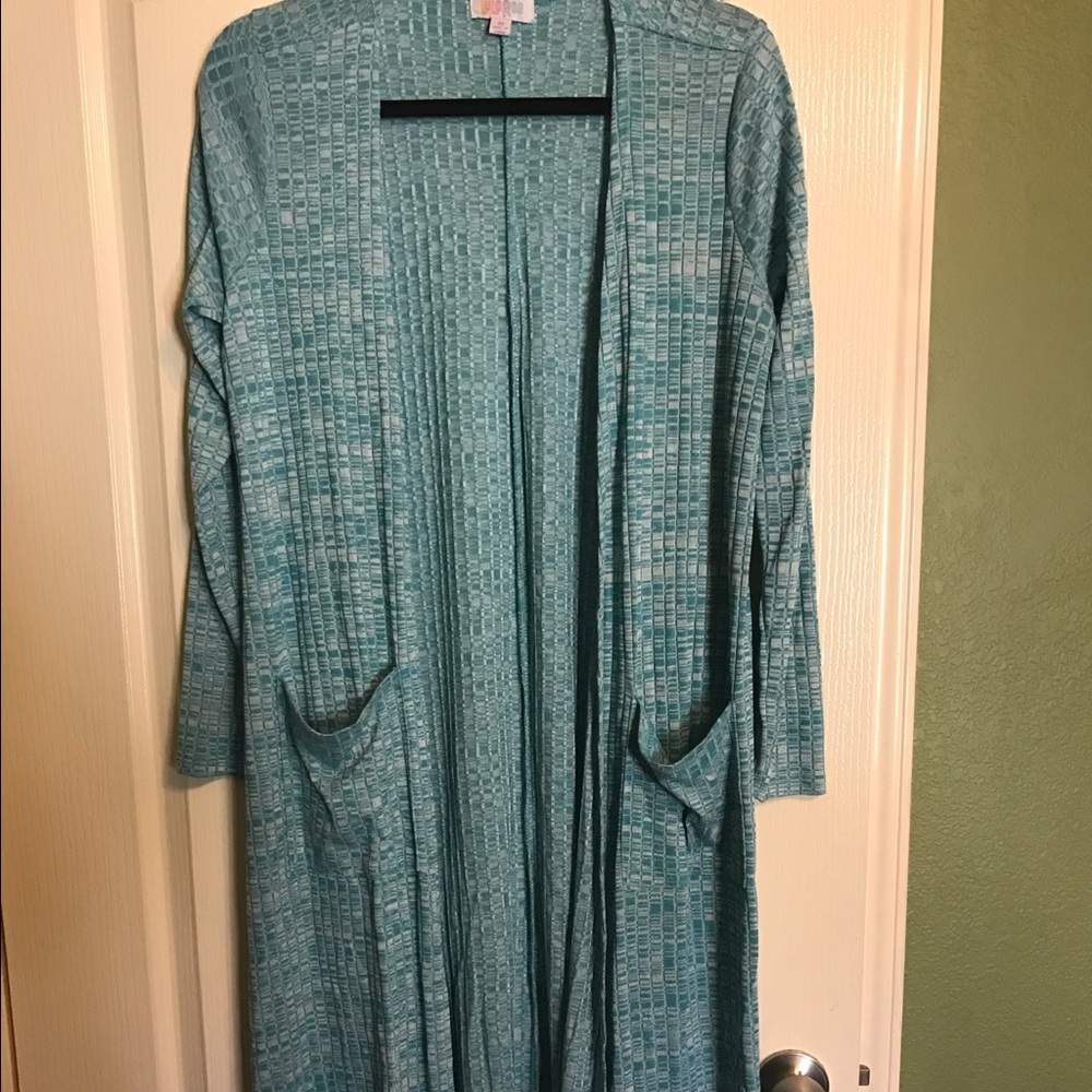 Beautiful Lularoe Sarah - EUC - Turquoise/white