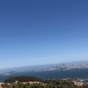 Meet your Posher, Carla