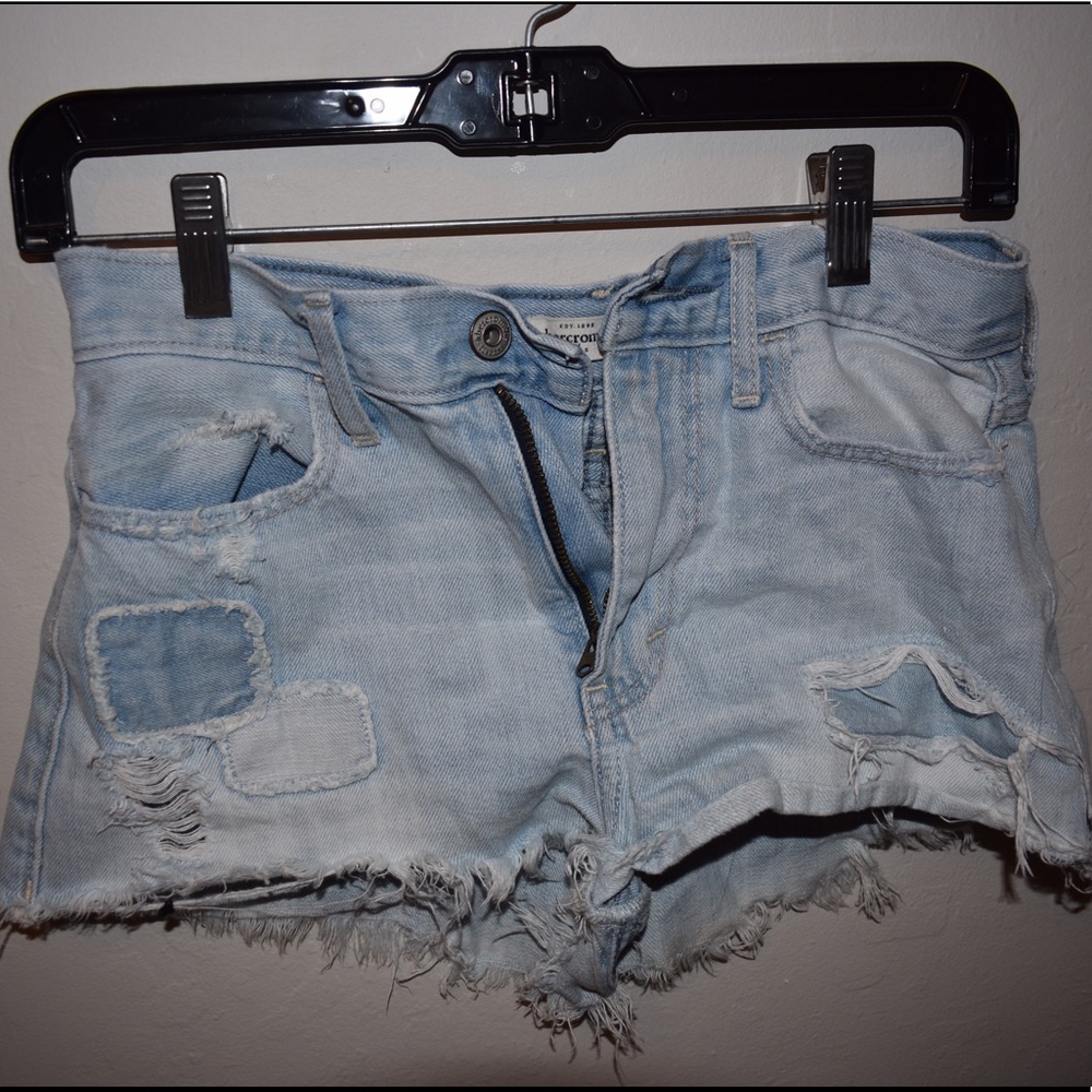 Abercrombie ripped light wash shorts