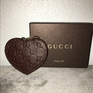 RARE AUTHENTIC GUCCI Monogram Heart Zip Coin Purse