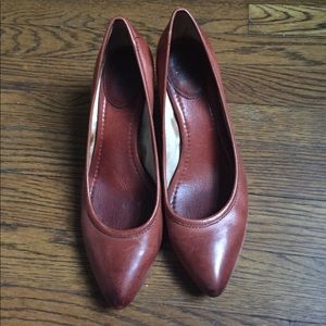 GUC Frye Regina Pumps 9.5 light brown