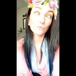 Meet your Posher, Hali