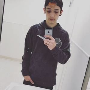 Meet your Posher, Sean