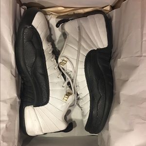 Jordan 12 Taxi Lows
