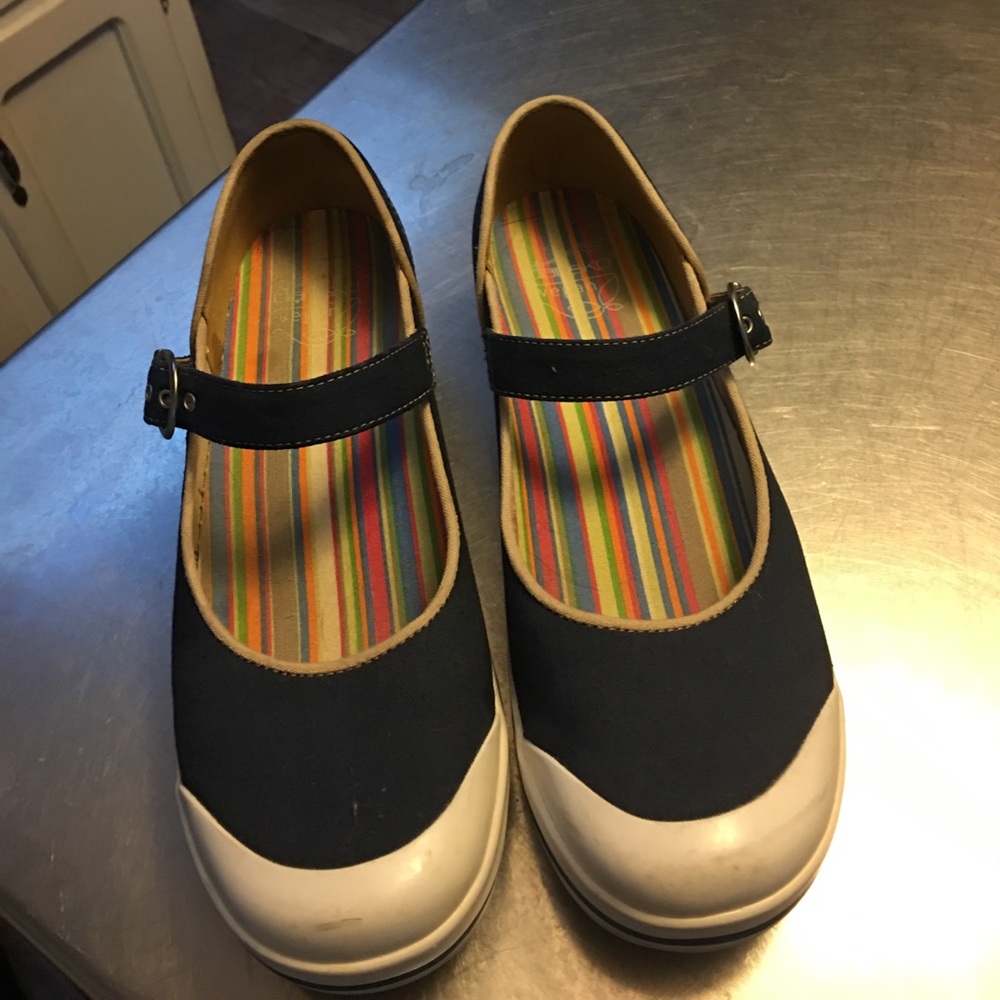 Dansko canvas Mary Janes size 39