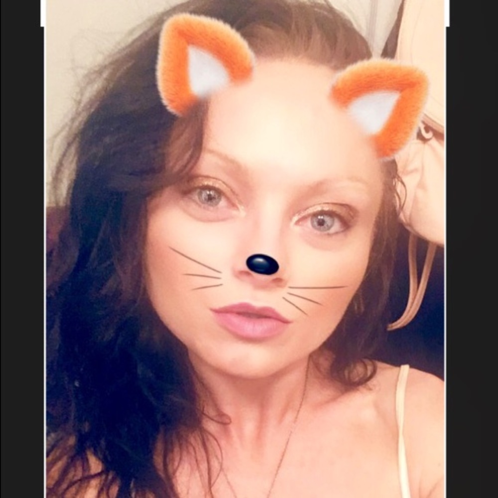 Meet your Posher, Breesea