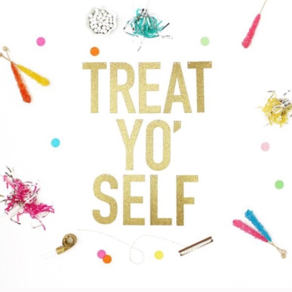 ITS FRIDAY! CHECK OUT MY CLOSET FOR AMAZING DEALS!