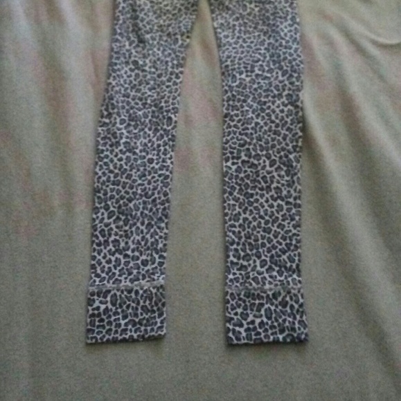 Pink leggings - Picture 2 of 6