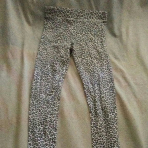 Pink leggings - Picture 4 of 6