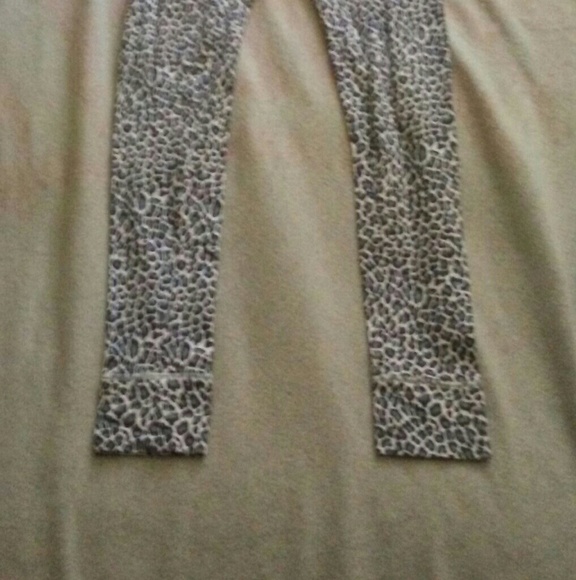 Pink leggings - Picture 5 of 6