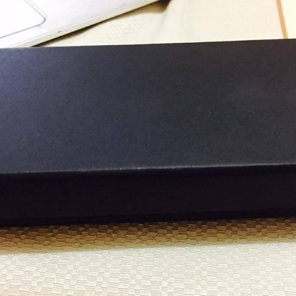 Wireless Presenter w/ laser pointer - Picture 2 of 2