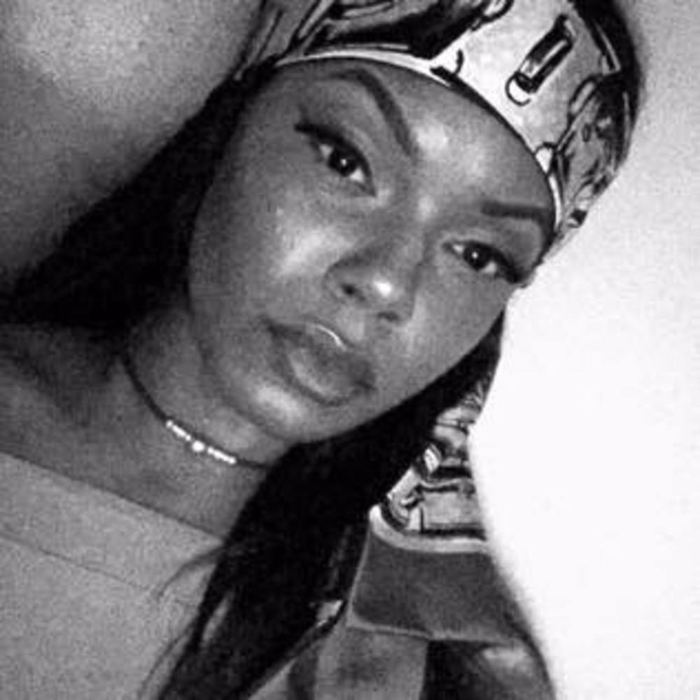 Meet your Posher, Shaikera