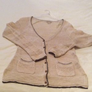 Light weight cardigan