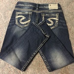 NWOT Silver Low Rose Capris