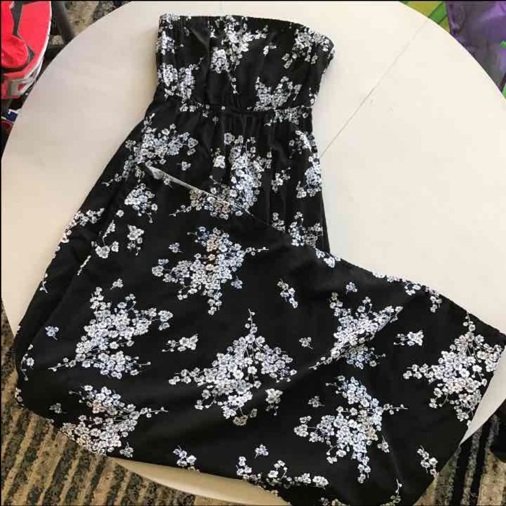 Xs strapless maxi NWOT