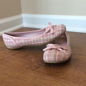 Predictions Pink and green tweed ballet flats