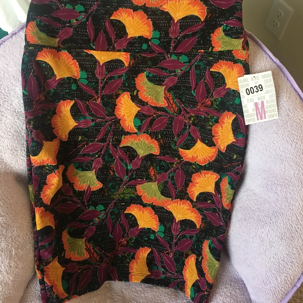 LuLaRoe Cassie M