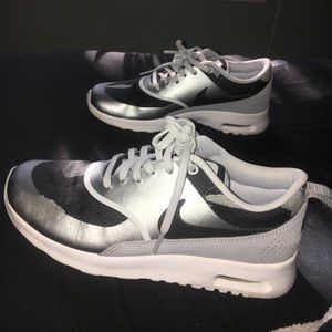 Nike air max Thea!!