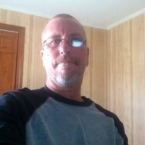 Meet your Posher, Todd