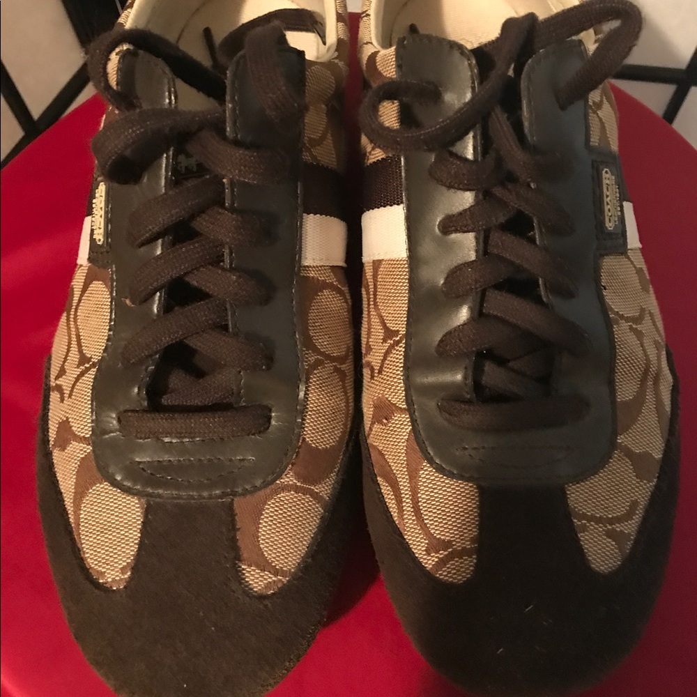 Brown coach tennis shoes