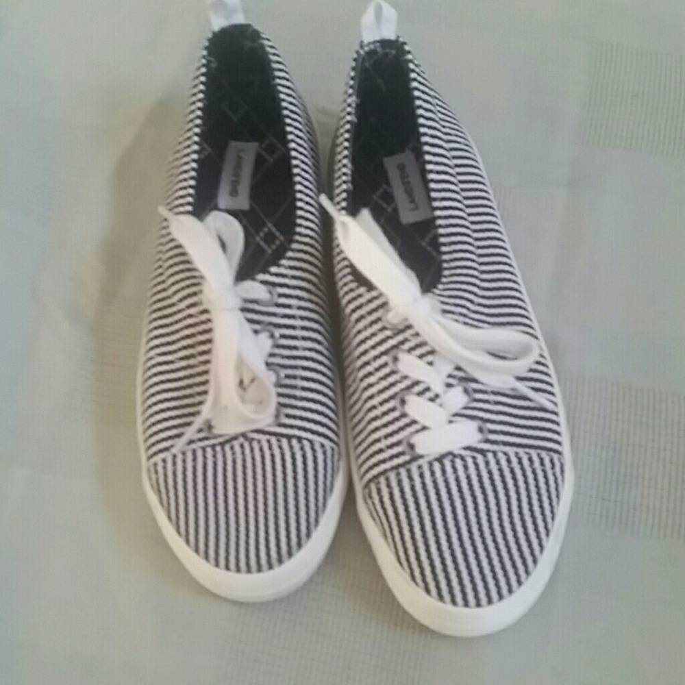 Land's end sneakers for women excellent condition