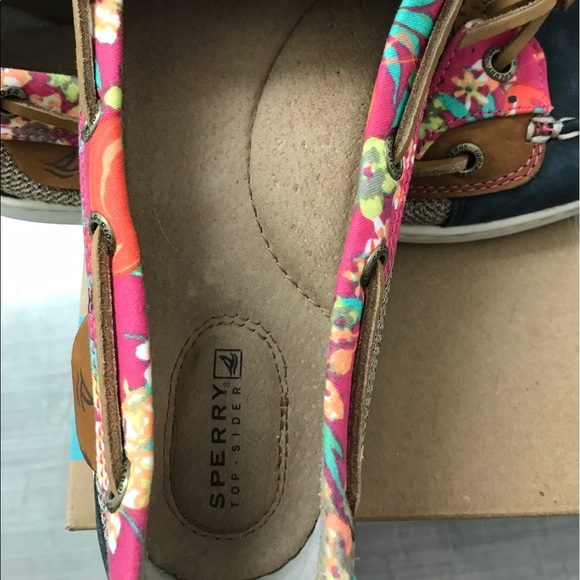 *SOLD*Sperrys - Picture 3 of 3
