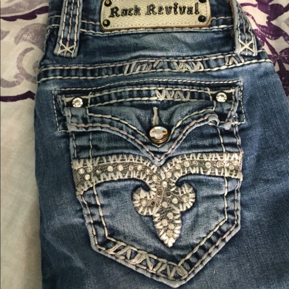 Boot cut in great shape!